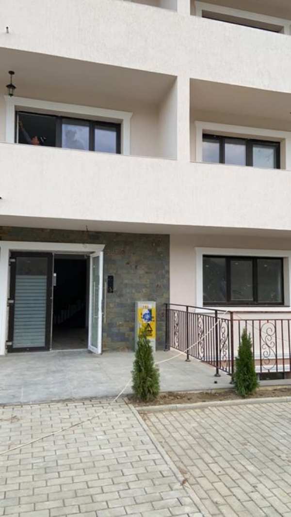 Apartament 1 camera decomandat Manta Rosie -Hlincea