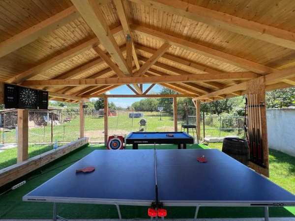 Pensiune Craciun Revelion Tg-Jiu Ciubar Sauna ATV Biliard Ping-Pong