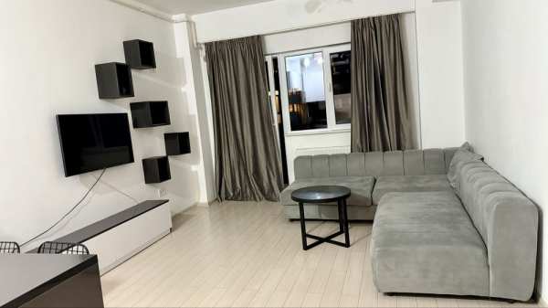 Proprietar inchiriez apartament 2 camere Militari Residence