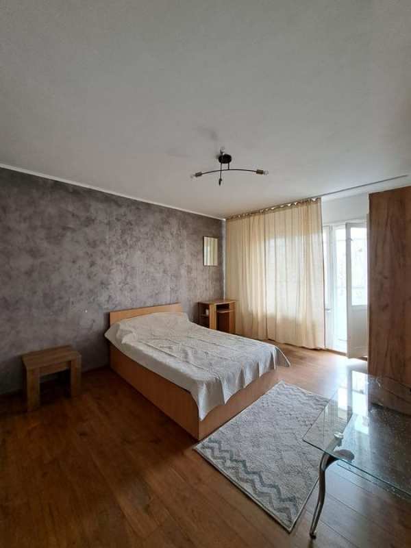 Garsoniera zona Dristor