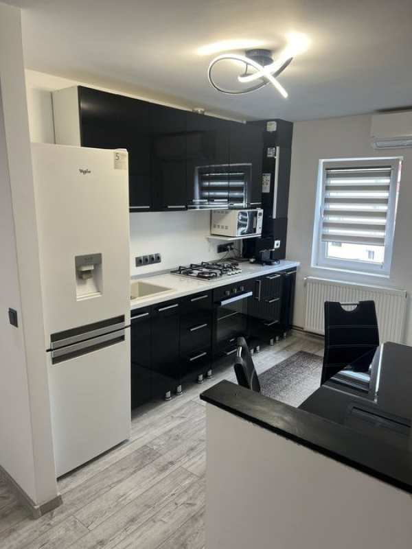 Apartament 3 camere