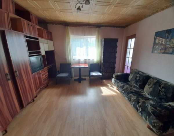 Garsonieră de închiriat
