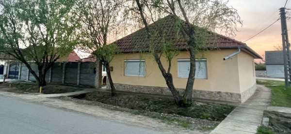 Casă de vânzare în Salonta