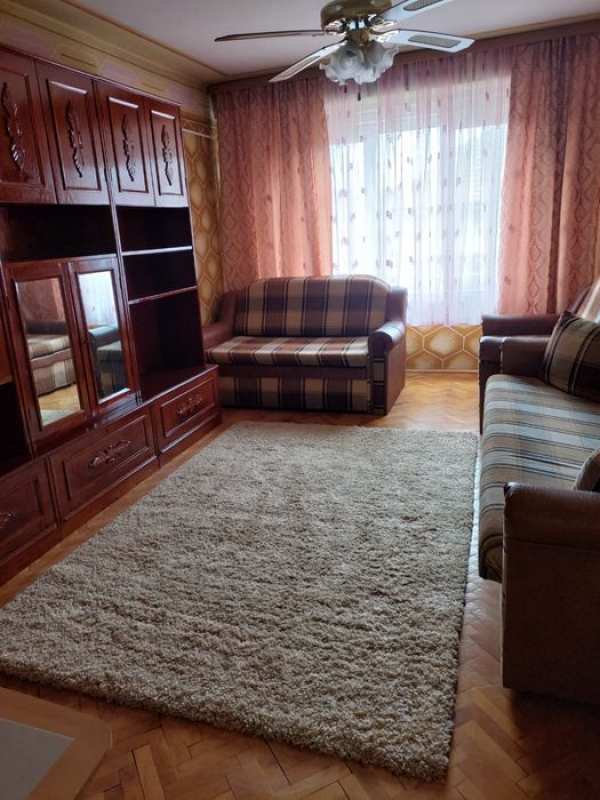 Apartament in Chirie cu 2 camere pe strada Stefan Cel Mare