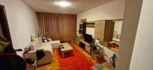 4 camere Zona Centrala - Apartament de Vanzare Simion Barnutiu, Zalau