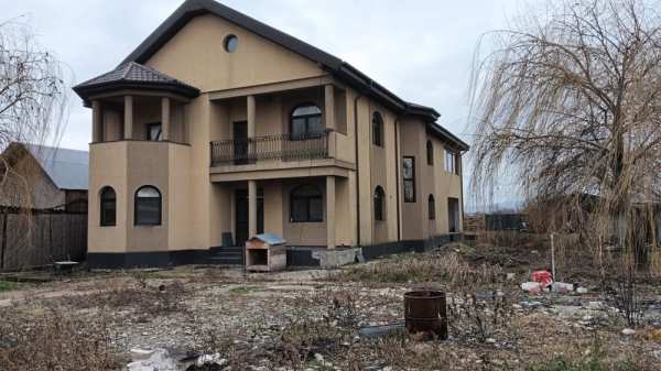 Casa garoafa de vanzare