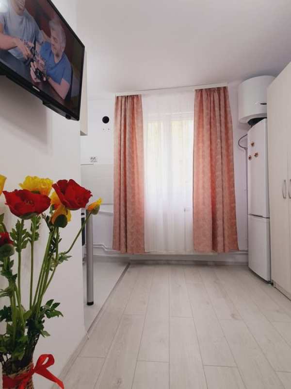 Vand garsoniera zona pantelimon Cora