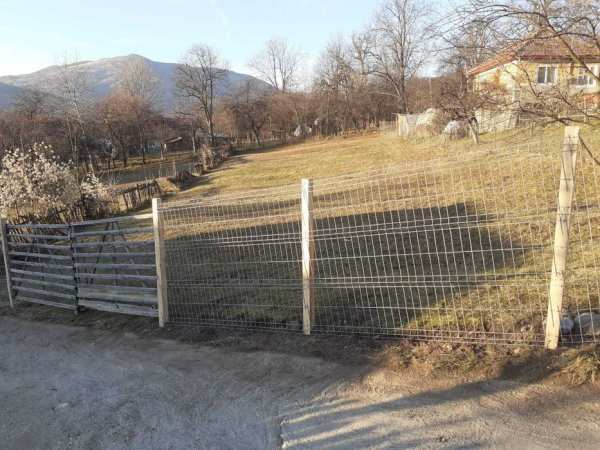 Teren intravilan Comarnic, Vatra Satului, str. Garlici