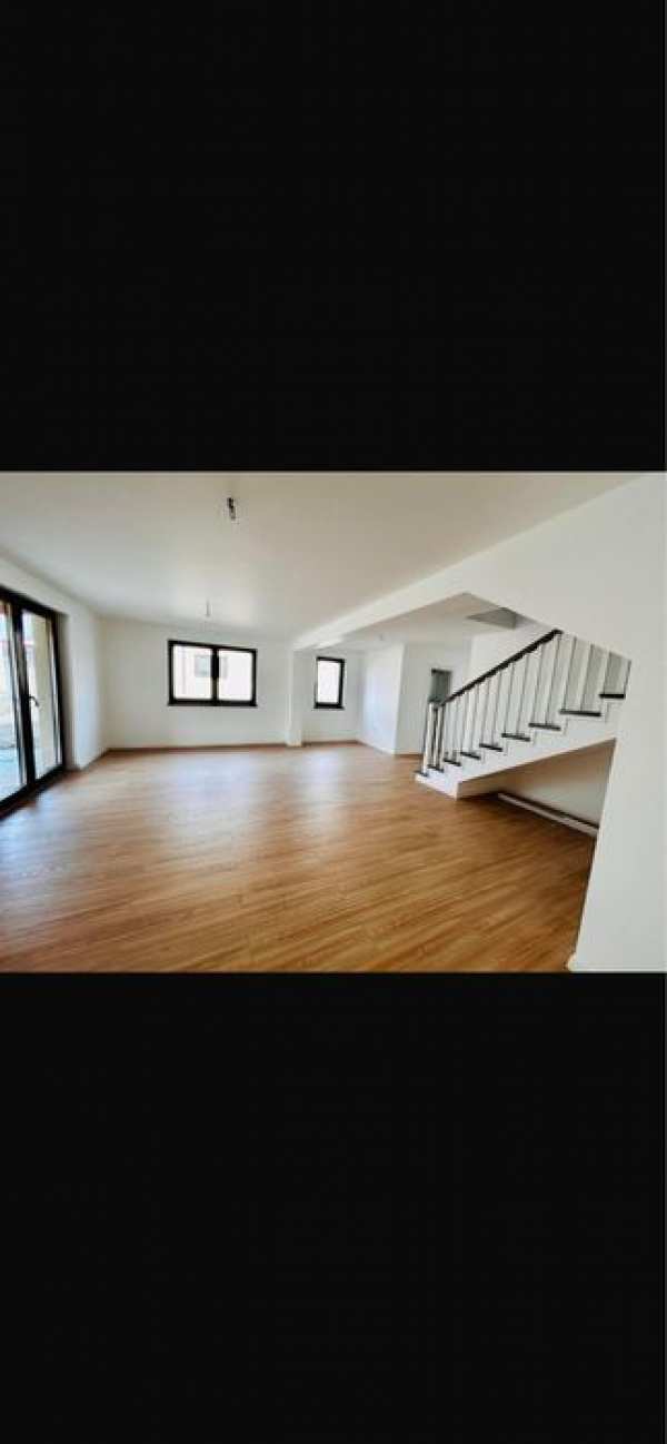 Casa tip duplex de inchiriat Piatra Nemat