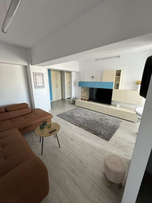 Inchiriez apartament 2 camere Universitatii Pompieri