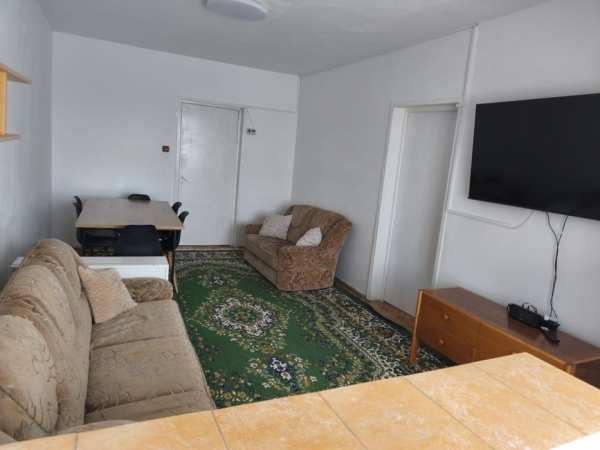 Închiriez apartament  cu două camere în orașul Balș