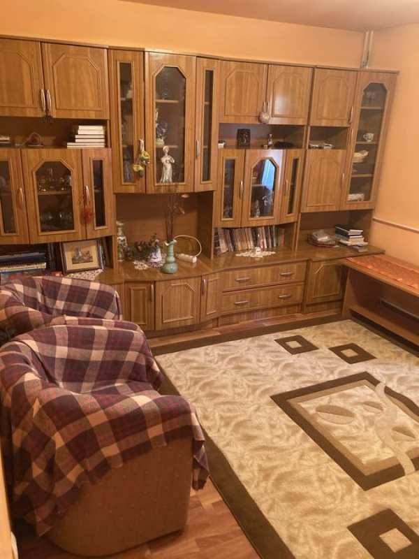 Vanzare Apartament cu 3 camere negociabil
