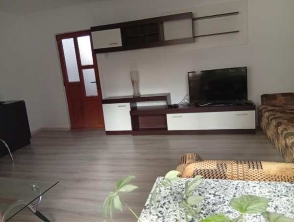 Apartament de inchiriat 3 camere