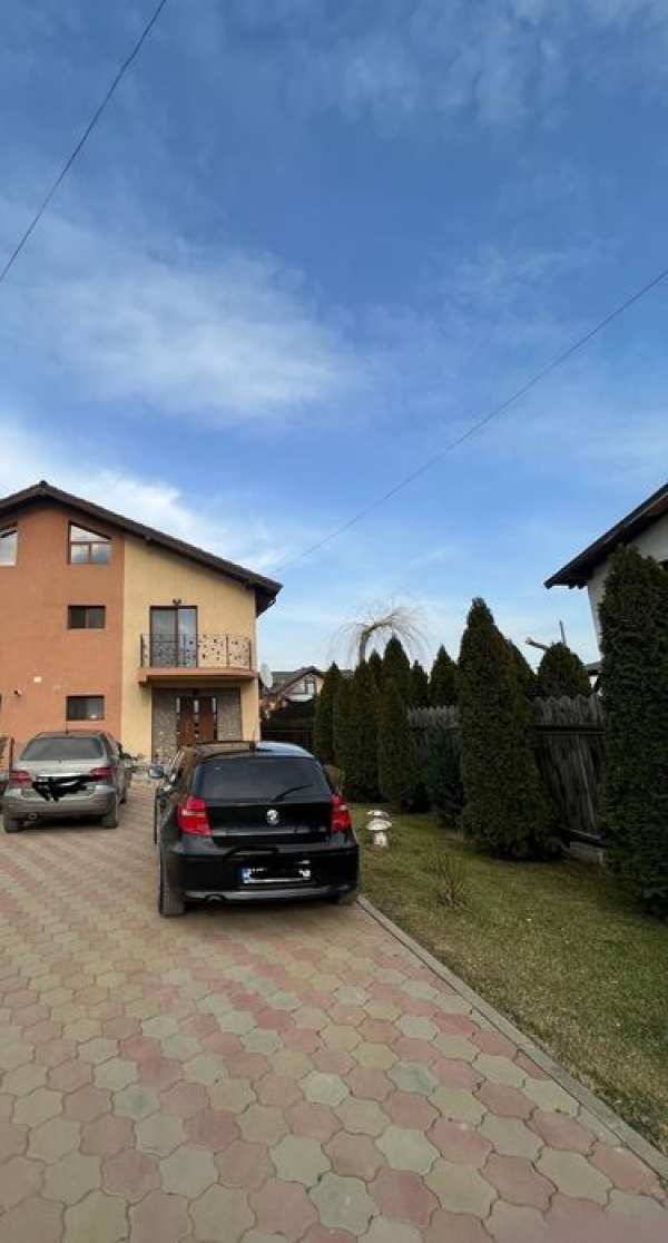 Casa de vanzare.