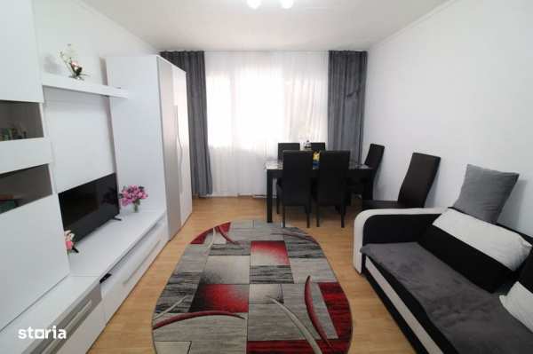 Vând apartament 4 camere în Hunedoara, zona Micro7-Trandafirilor, 53mp