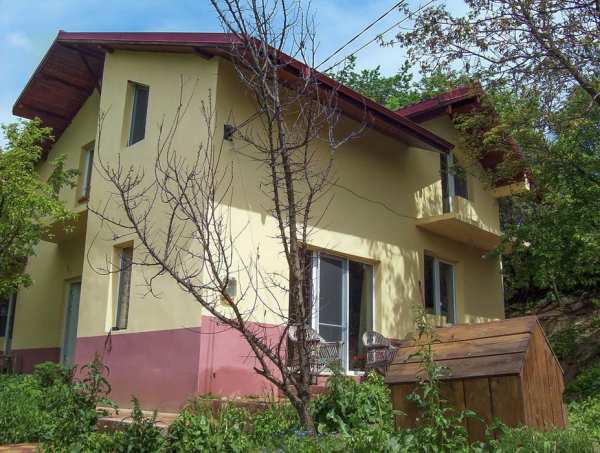 Proprietar inchiriez vila Copou