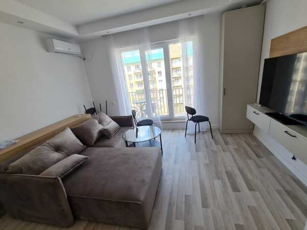 De inchiriat, 2 camere, Cosmopolis, loc parcare