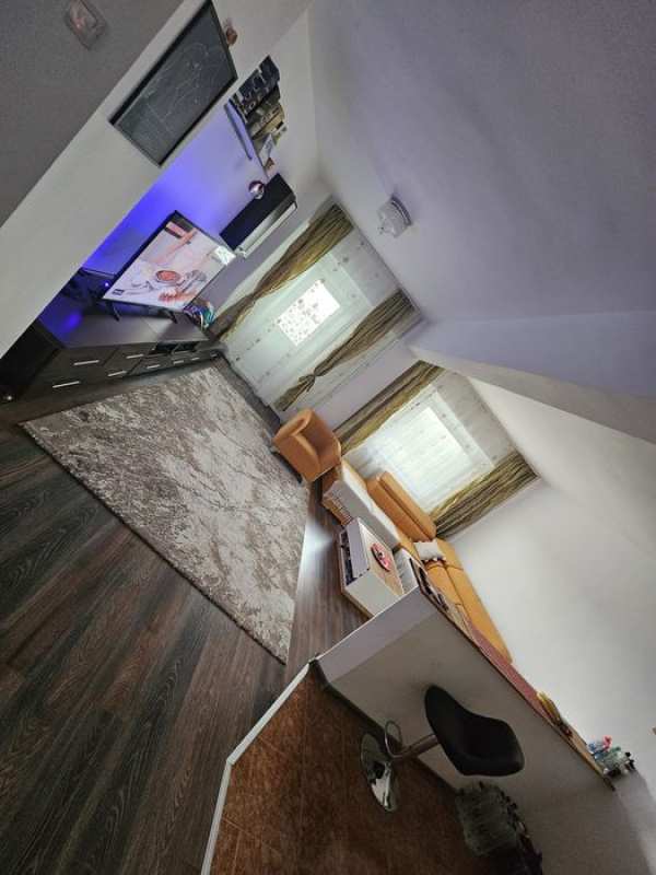 Vand Apartament 3 Camere 80m² Ultra Central
