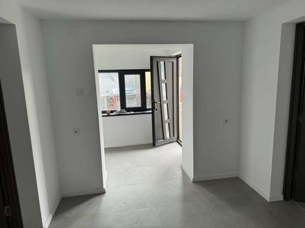 Casa Bariera Mahmudiei 80 mp, teren 227 mp, toate utilitatile