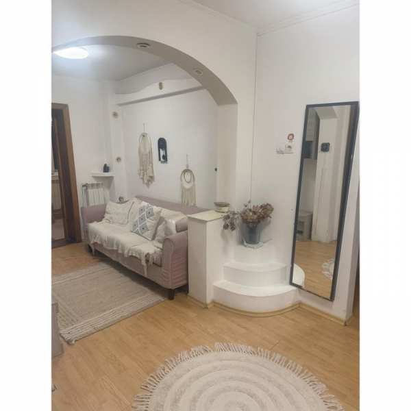 Apartament de vânzare 3 camere+anexa 83mp