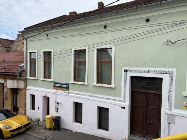 Apartament de inchiriat in zona Olosig (sediu firma)