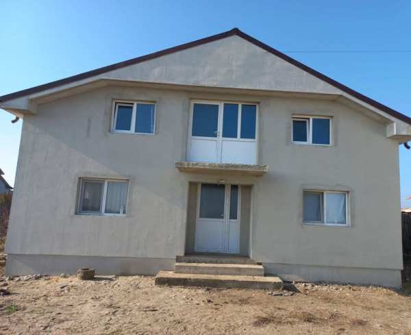 Casa de închiriat lângă Slatina