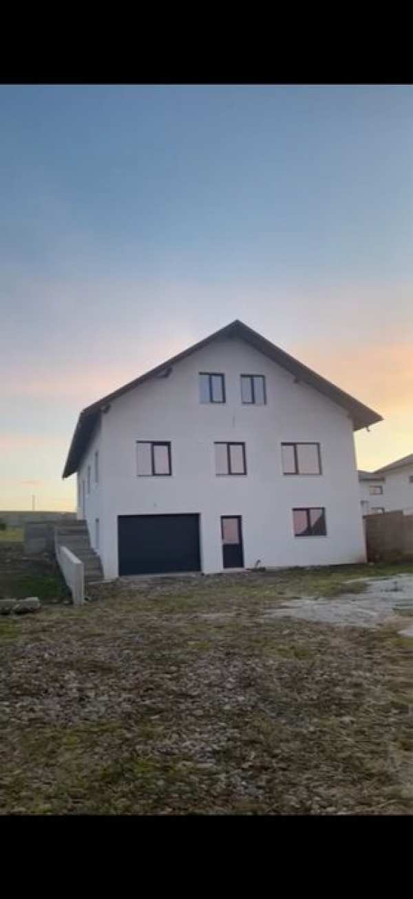 Casa de vanzare Ipotesti