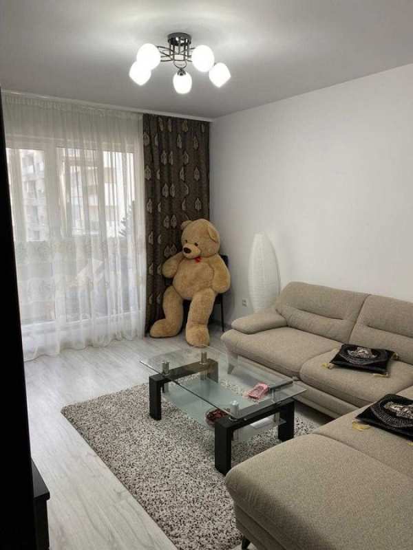 Apartament 2 camere decomandat , 5 min Metrou Berceni