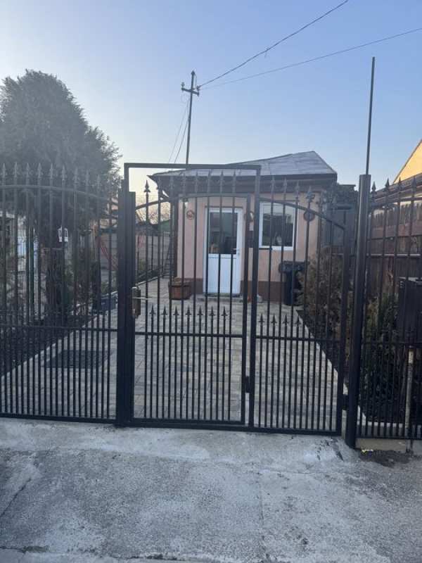 De inchiriat CASA situata in Ploiesti,zona AFI