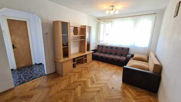 apartament de vanzare