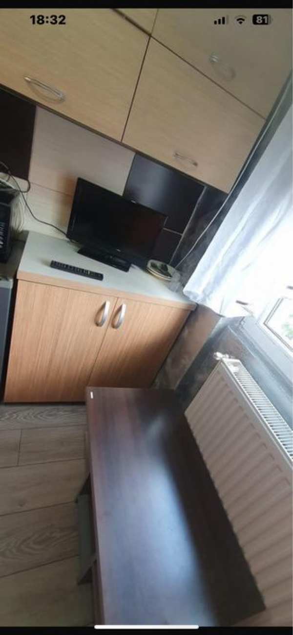 Vand garsoniera uscatorie