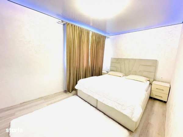 De vânzare apartament 3 camere zona Școlilor Nou
