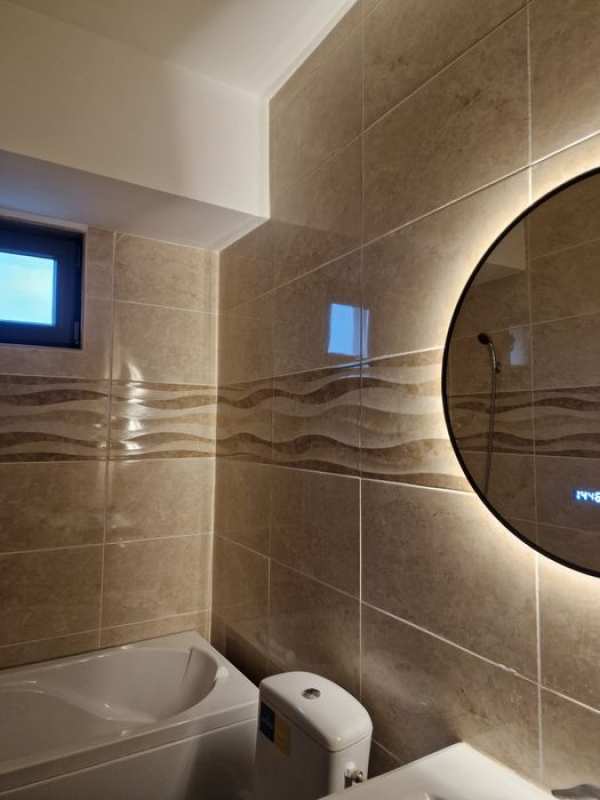 Particular inchiriez ap 2 camere cu buc