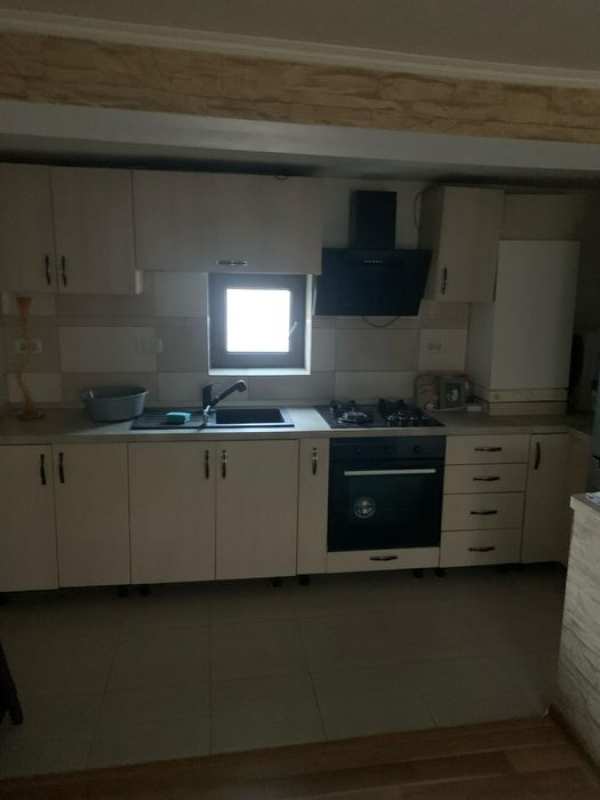 Casă situată în zona Gornu