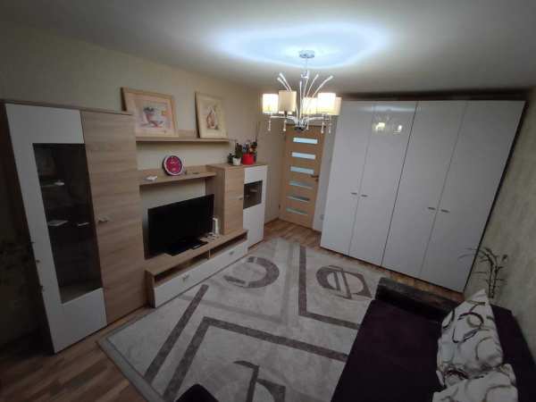 Dau in chirie apartament cu 3 camere, Manastur