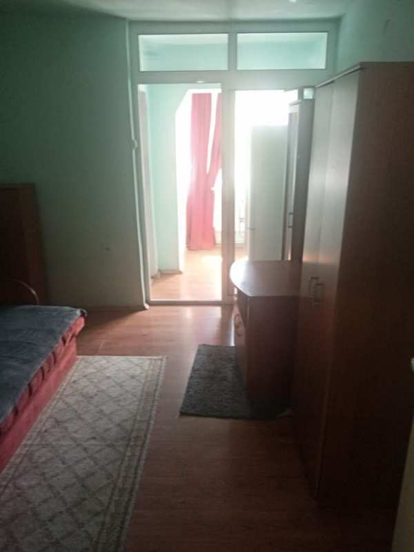 Închiriez garsonieră confort 1 zona Zahana
