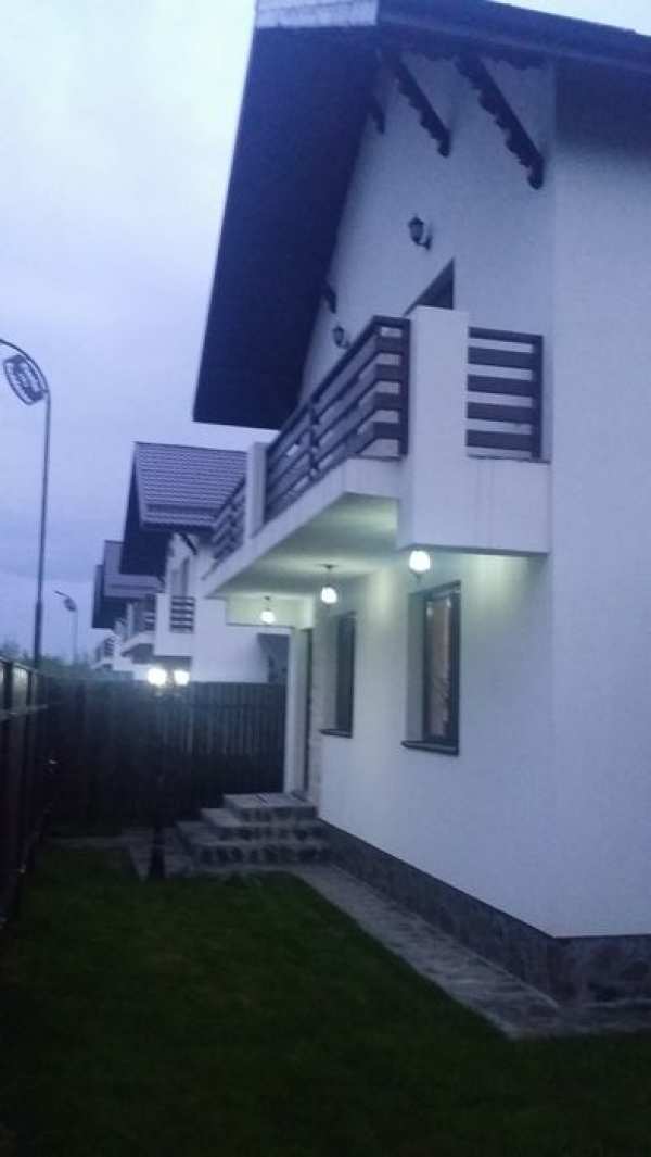 Închiriez Casa in Dragomirești Deal