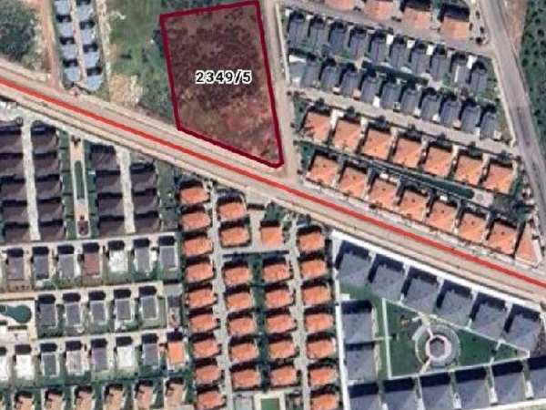 Sahibinden çiftlik cad.cepheli 7000m2 ticari +konut imarlı villa sitesi parseli