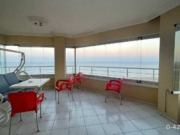 Flamingo 7 sitesi mersin susanoglu atakentte denize sıfır  sezonluk aylık yıllık daire