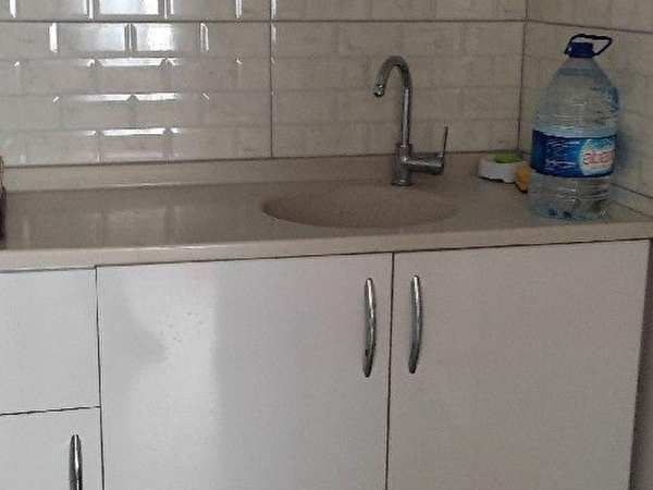 Antalya merkez güllük cadde üstünde kiralık mobilyalı daire