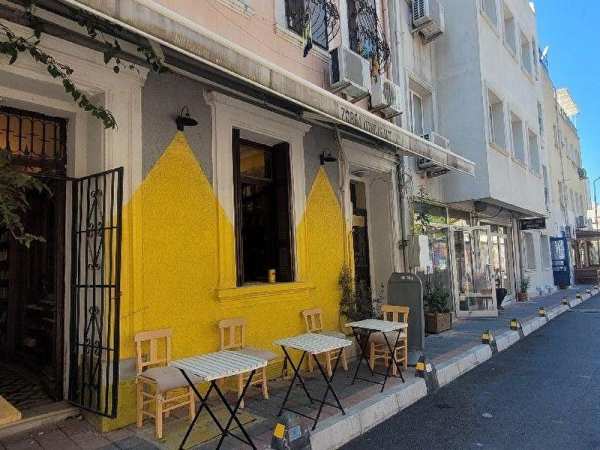 Fırsat alsancak kıbrıs şehitleri caddesi yakını  kiralık kafe- kitap evi