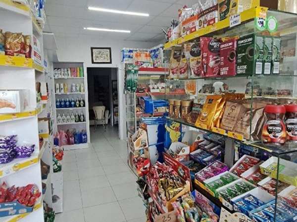 Gazioğlu gayrimenkul den  atakum  atakentte devren kiralık şarküteri  market