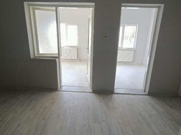Mesudi̇ye mah.2+1doğalgazli ki̇ralik dai̇re