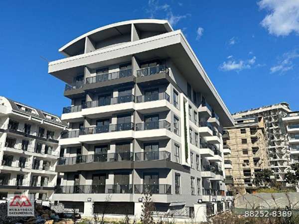 Mahmutlar da kiralik 1+1 bos daire 10.000 tl