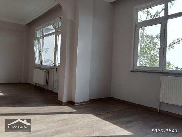 Reşi̇tpaşa da temi̇z bakimli i̇çi̇n sifirlanmiş dublex dai̇re