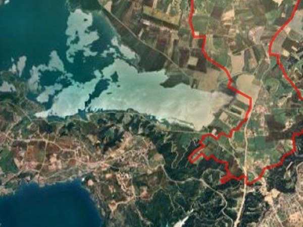 Villa imarlı 1 dönüm arsa.