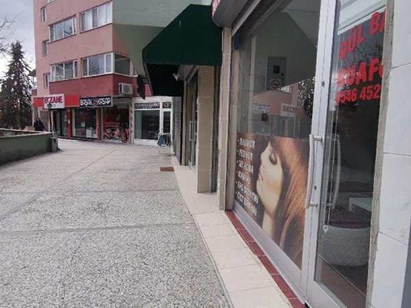 Oran'da satilik dükkan 25 m2