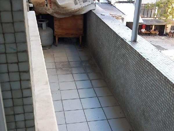 Fatih vatan cad kiralık geniş 3+1 daire eşyalı eşyasız.kombili balkonlu ara kat