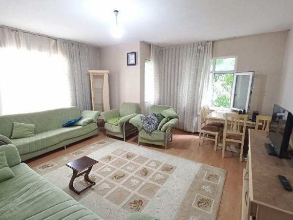 Full eşyali merkezi̇ konumlu ki̇ralik dai̇re
