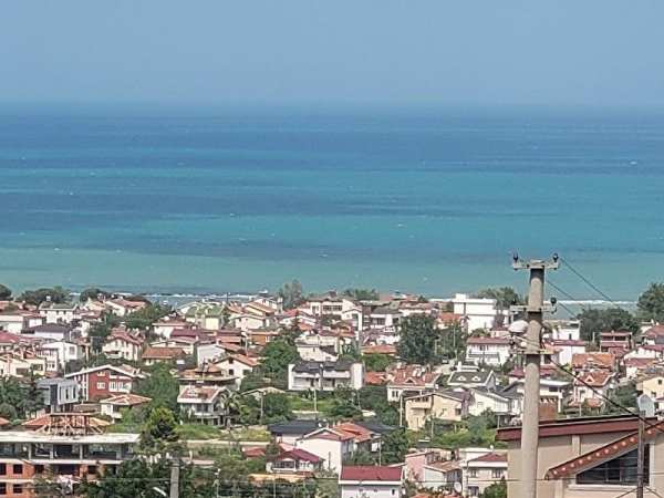 Samsun atakum çatalçam'da deni̇z manzarali 4 kata i̇marli satilik sifir vi̇lla